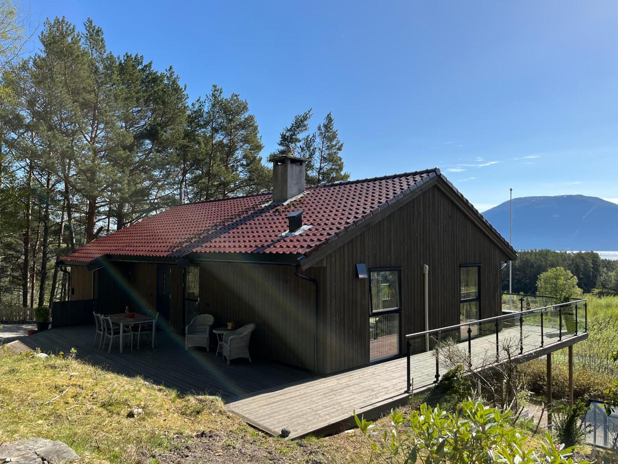 Bosdalhuset Villa Lavik  Exterior photo